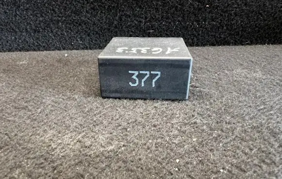 Volkswagen PASSAT B5.5 Other relay 4B0955531A