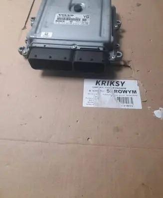 Volvo S60 Engine control unit/module P31303388 0281015286