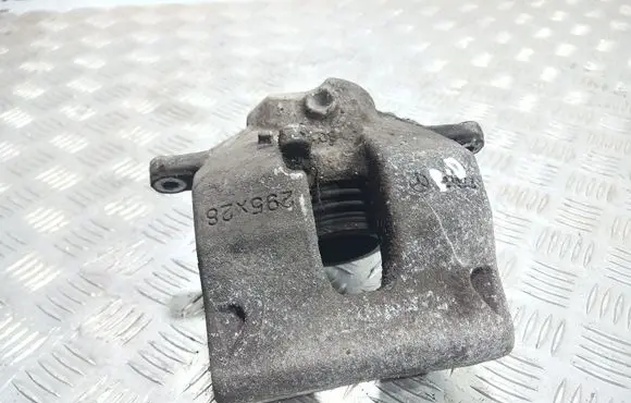 Mercedes-Benz C W204 Front brake caliper
