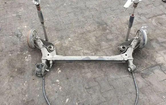 Seat Toledo IV (NH) Rear axle beam BĘBNOWE