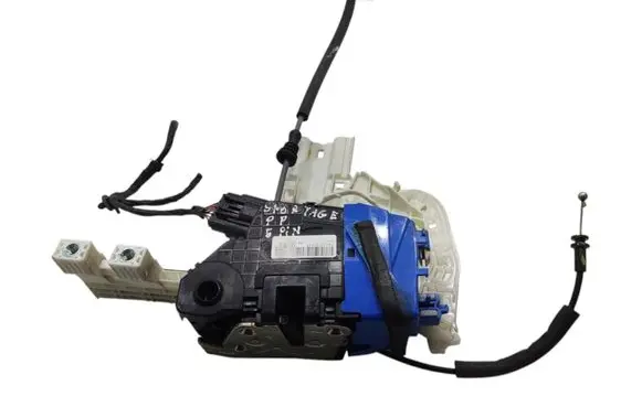 KIA Sportage Front door lock 81320F1200