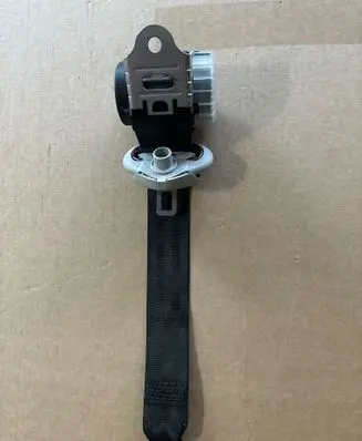 Volkswagen Golf VI Third row seat belt G2475C
