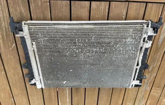 Volkswagen Golf VII Radiator set 5Q0816411AR 5Q0121251HS