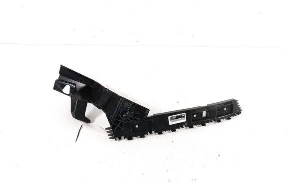 Rear bumper mounting bracket