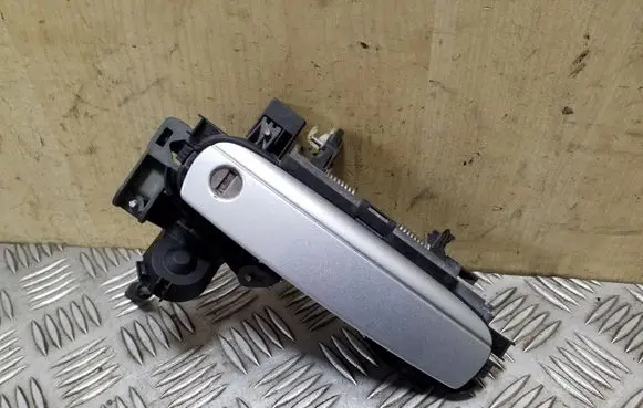 Seat Exeo (3R) Front door exterior handle