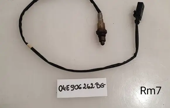 Volkswagen Golf VII Lambda probe sensor 04E906262BG