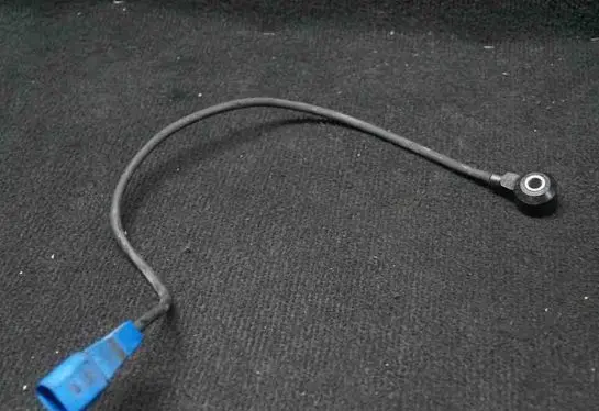 Audi A6 S6 C5 4B Crankshaft position sensor 