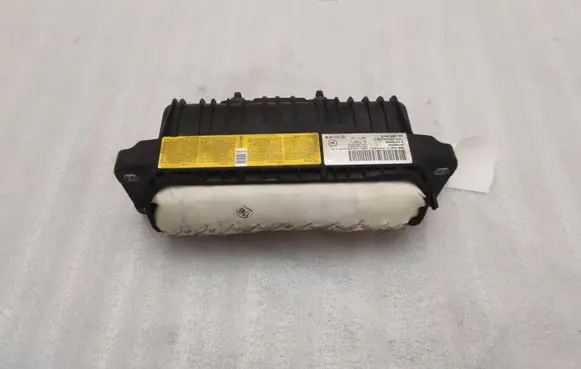 Volkswagen PASSAT B8 USA Passenger airbag 561880204B