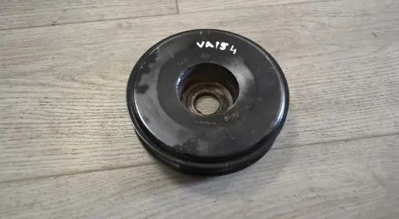 Mercedes-Benz A W176 Water pump pulley 123036715R