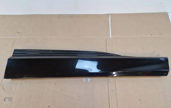 Audi e-tron Front door trim (molding) 4KE853960