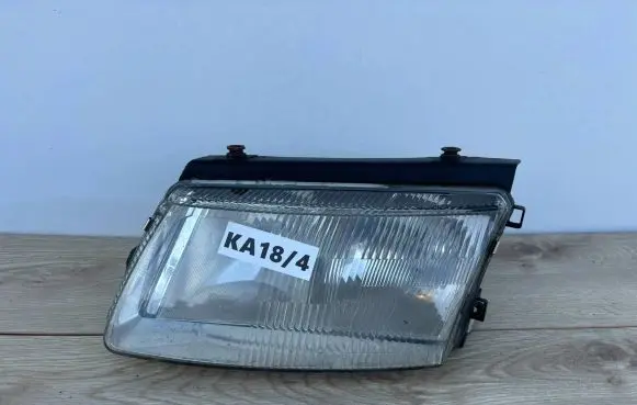 Volkswagen PASSAT B5 Headlight/headlamp 14869100