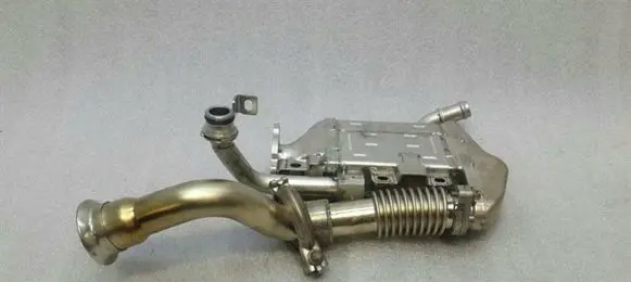 Mercedes-Benz E W213 EGR valve cooler A6541402801 A6541400200
