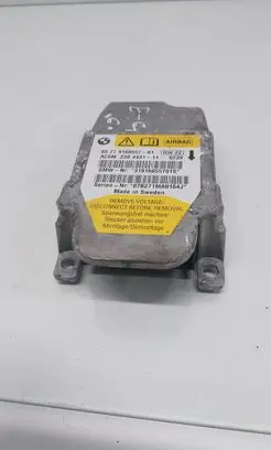 BMW 5 E60 E61 Airbag control unit/module 9160557 220443111 31916055701S