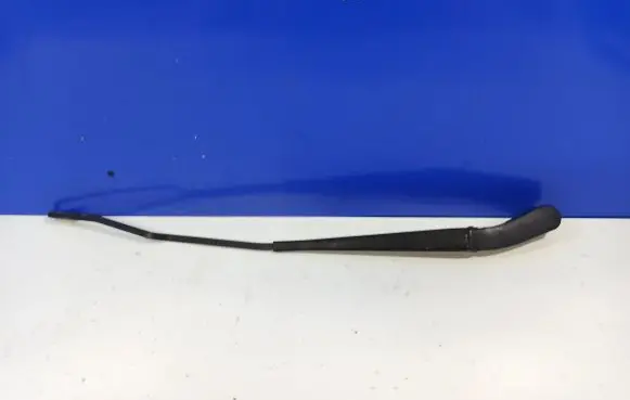 Volvo V70 Windshield/front glass wiper blade 8624269
