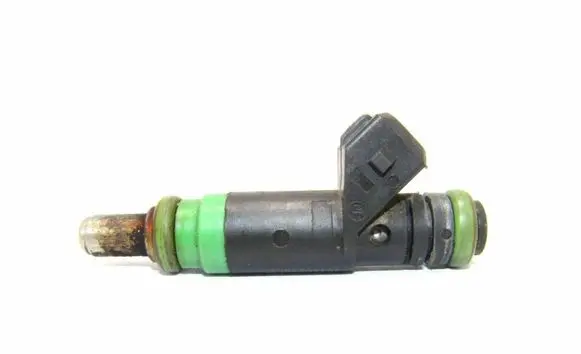 Ford Fiesta Fuel injector 98MFBB