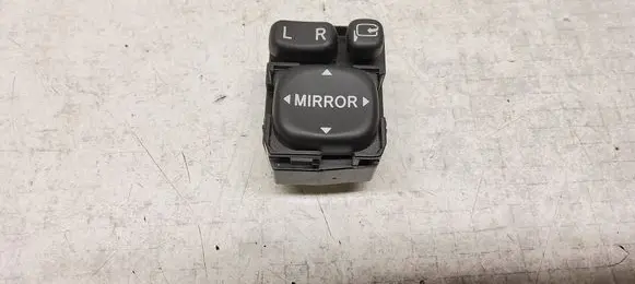 Toyota Avensis T250 Wing mirror switch 183575