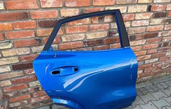 Ford Puma Rear door