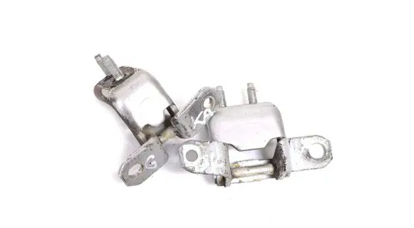 Suzuki Grand Vitara II Rear door lower hinge