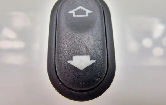 Volvo XC60 Seat control switch 7W1T15B679AA