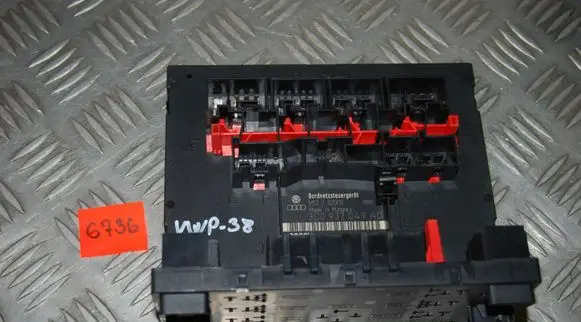 Volkswagen PASSAT B6 Comfort/convenience module 3C0937049AD