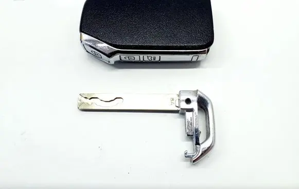 KIA Xceed Ignition key/card 