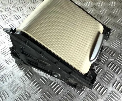 Volvo V70 Cup holder 39997577