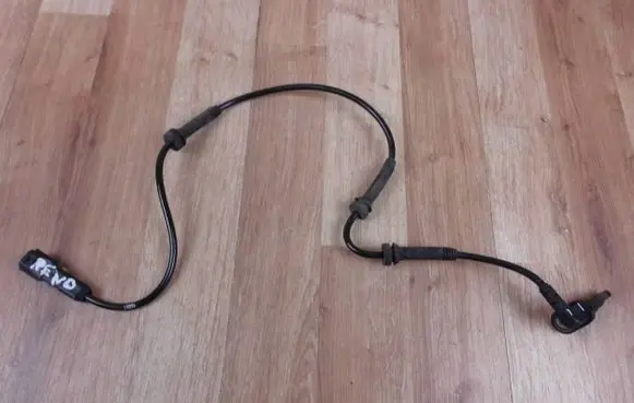 Renault Captur ABS brake wheel speed sensor 479107405r