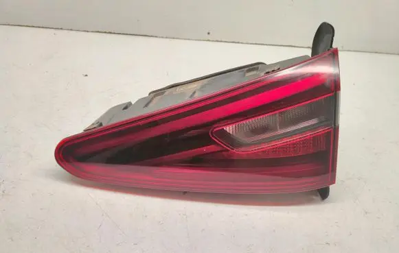 Alfa Romeo Stelvio Tailgate rear/tail lights 20795999