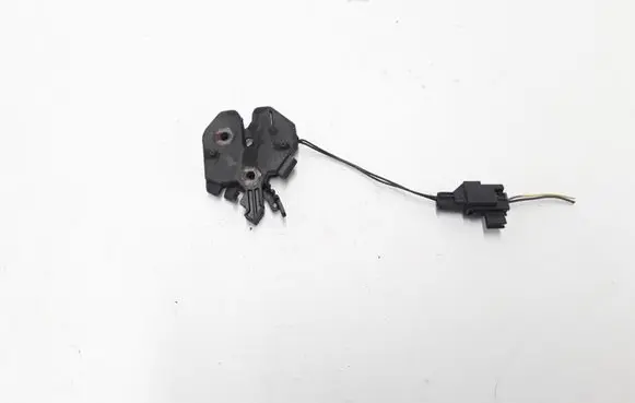 Volvo XC90 Engine bonnet (hood) release handle