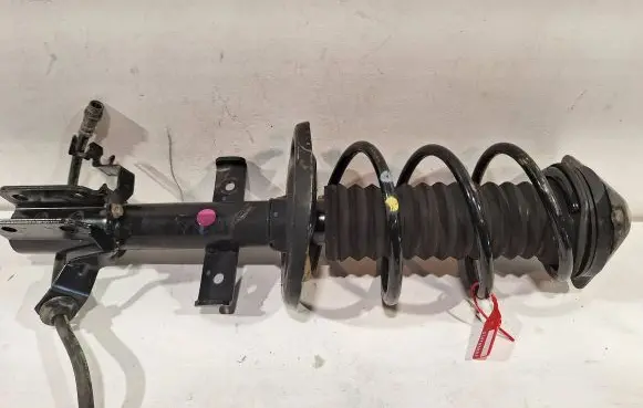 Renault Clio IV Front shock absorber/damper