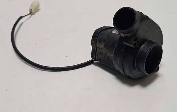BMW 6 E63 E64 Engine control unit/module fan 1438062