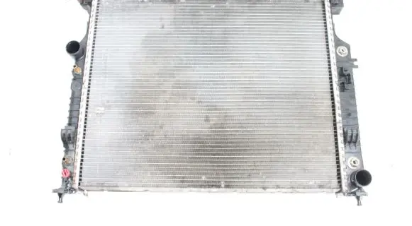 Mercedes-Benz ML W164 Coolant radiator A2515000103