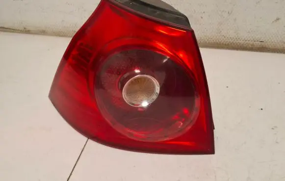 Volkswagen Golf V Rear/tail lights 1K6945095N
