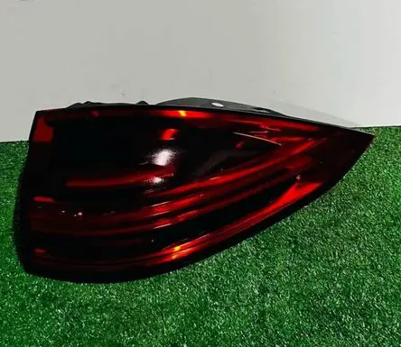 Porsche Cayenne (92A) Rear/tail lights 7P5945208P25