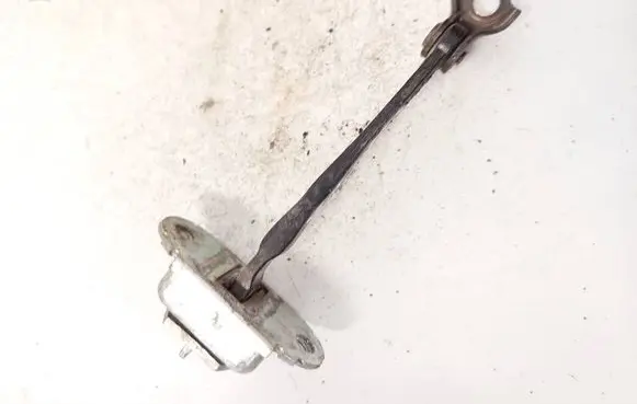 Nissan Note (E11) Rear door check strap stopper 