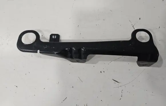 Maserati Levante Intercooler pipe mounting bracket A431