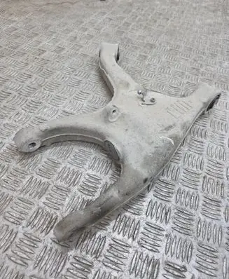 Audi A6 C7 Rear upper control arm/wishbone 8K0505311J