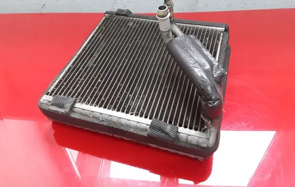 Volkswagen PASSAT B6 Air conditioning (A/C) radiator (interior) NOCODE