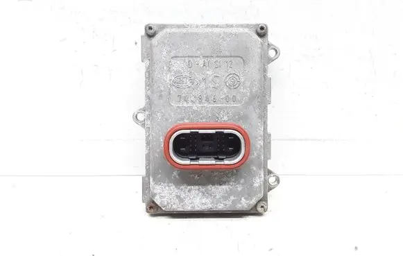 Mercedes-Benz R W251 Xenon control unit/module A0038205826 5DF00870202