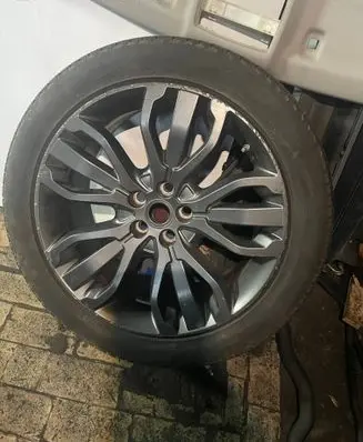 Land Rover Range Rover Sport L494 R21 forged rim DK6M1007EA