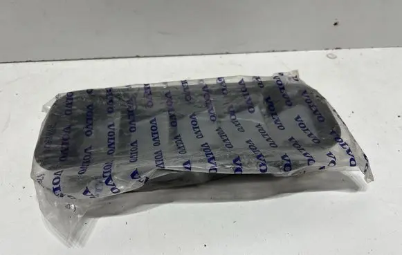 Volvo XC60 Quarter panel pressure vent 31449325