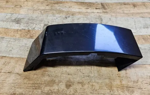 Volvo XC90 Rear/tail light trim molding 8620819 1125