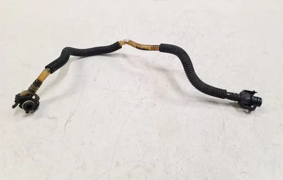 Mercedes-Benz Vito Viano W638 Fuel line pipe 