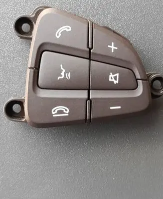 Steering wheel buttons/switches