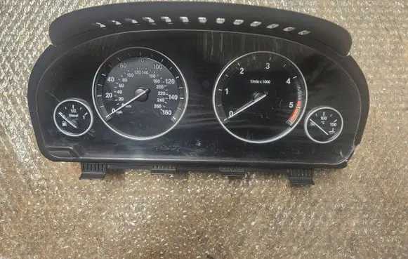 BMW 5 F10 F11 Speedometer (instrument cluster) 2119948 25811511 3000085804