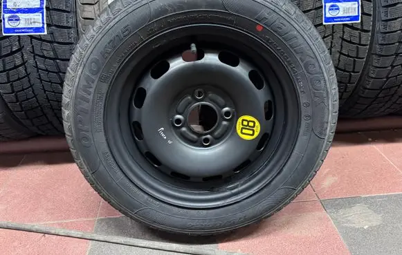 Ford Fiesta R14 spare wheel 090611