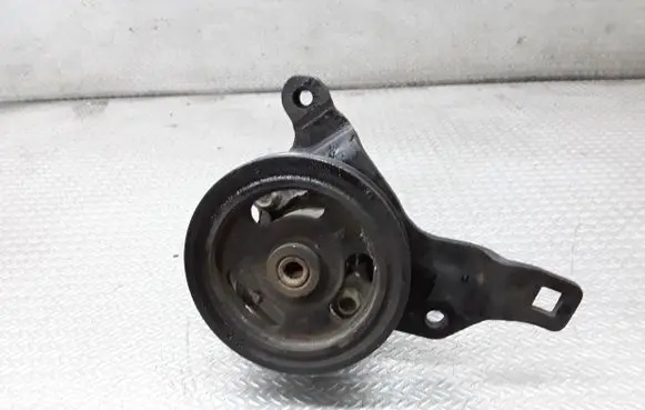 Opel Corsa B Power steering pump