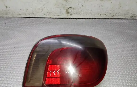 Toyota Yaris Rear/tail lights