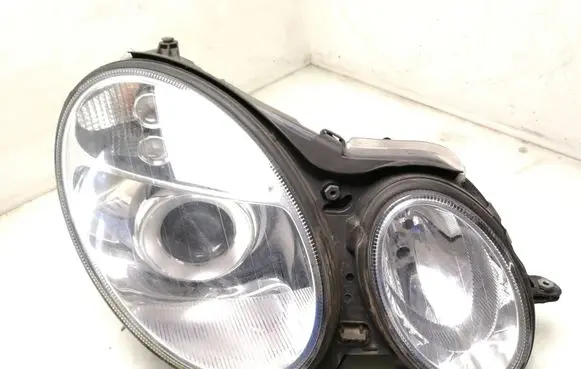Mercedes-Benz E W211 Headlight/headlamp