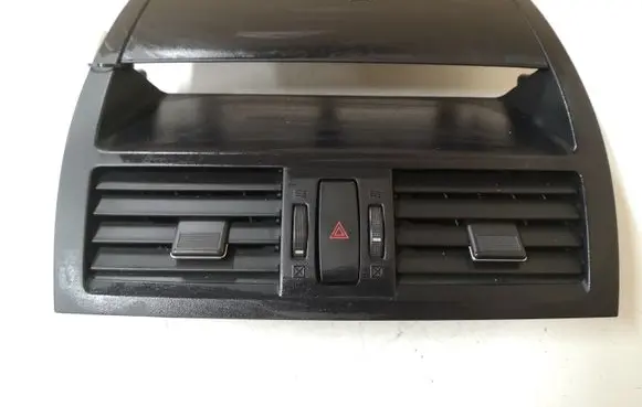 Mazda 6 Dash center air vent grill GS1D55311